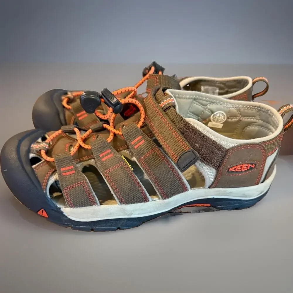 KEEN Newport H2 Sandals Big Kids Size 6 Brown Orange Sport Water Shoes EUC
